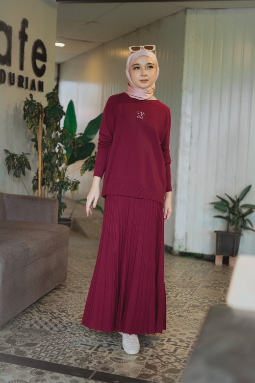 Sora Knit Set - Maroon